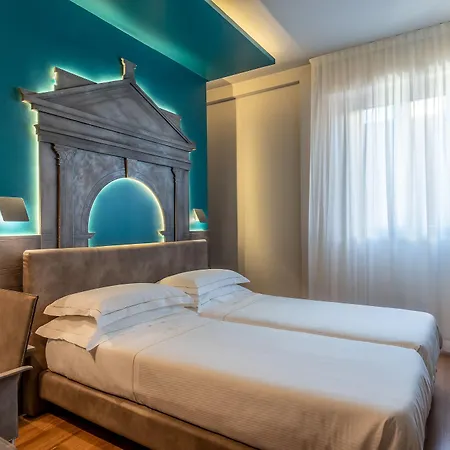 Ariston 4* Milan