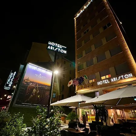 Ariston מלון 4*