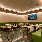 Ariston Hotel