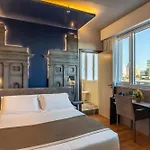 Ariston Hotel 4*