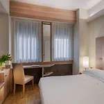 Ariston 4* Milánó