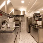 Ariston 4* Milánó